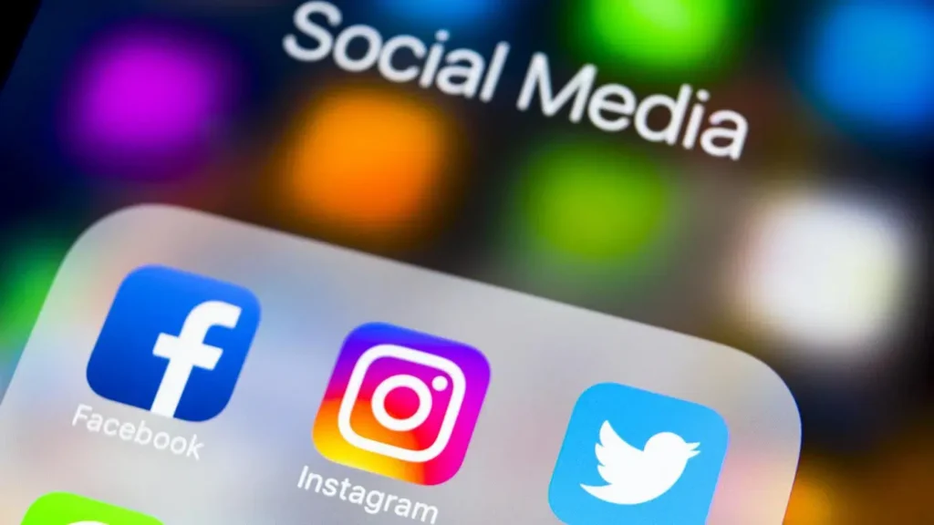 The Ultimate Guide to Social Media Advertising - Fenti Marketing The Ultimate Guide to Social Media Advertising - Fenti Marketing